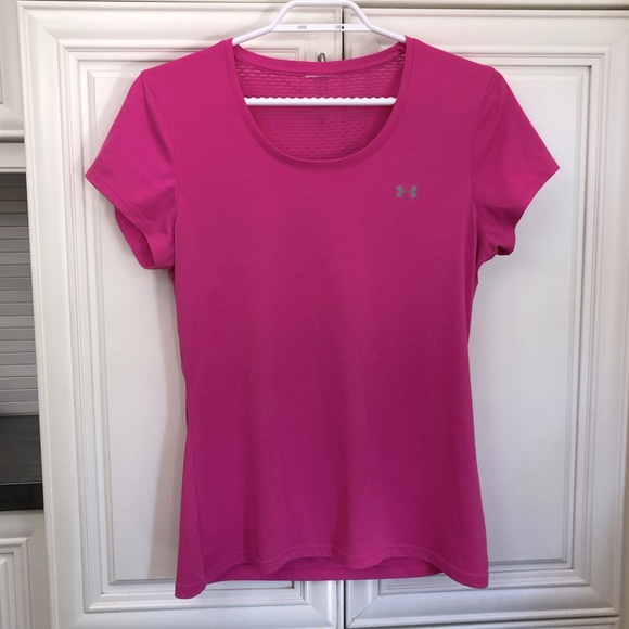 Under Armour Tops - Under Armour Women’s shirt